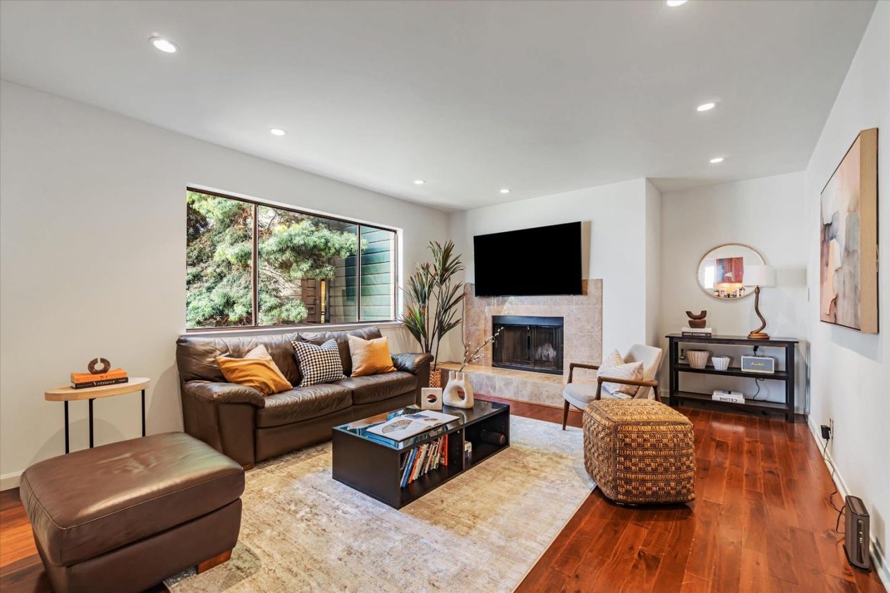 San Francisco Condo w/ Al Fresco Dining