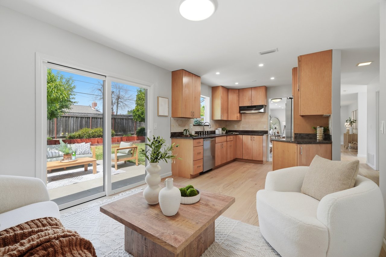 1707 Mendenhall Drive