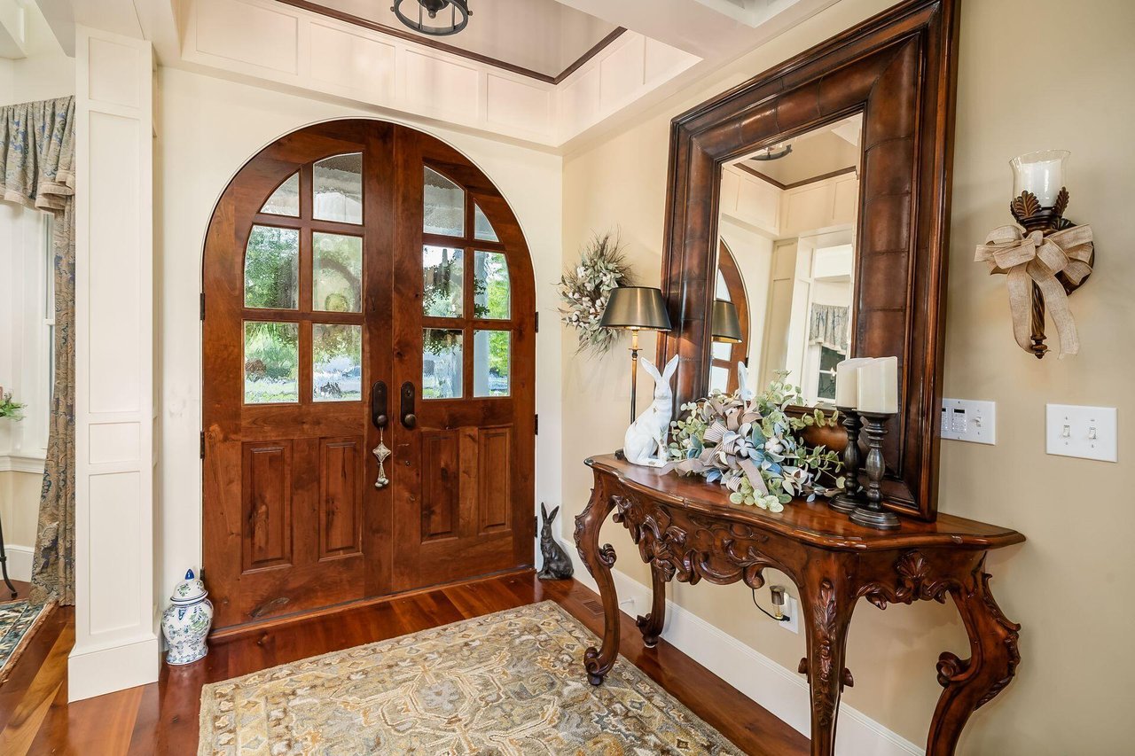 7800 Tillinghast Drive