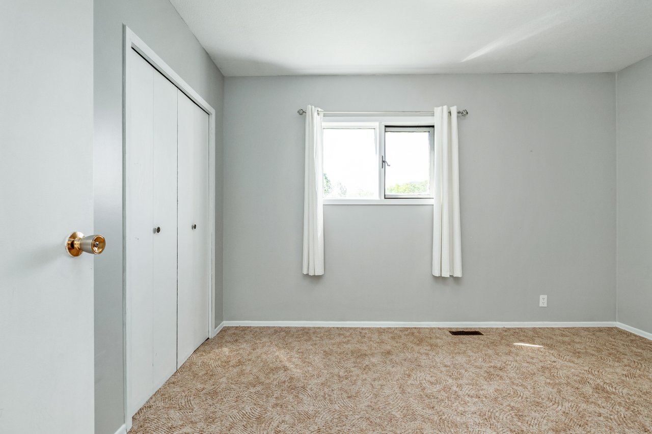 216 Street Unit: 2729