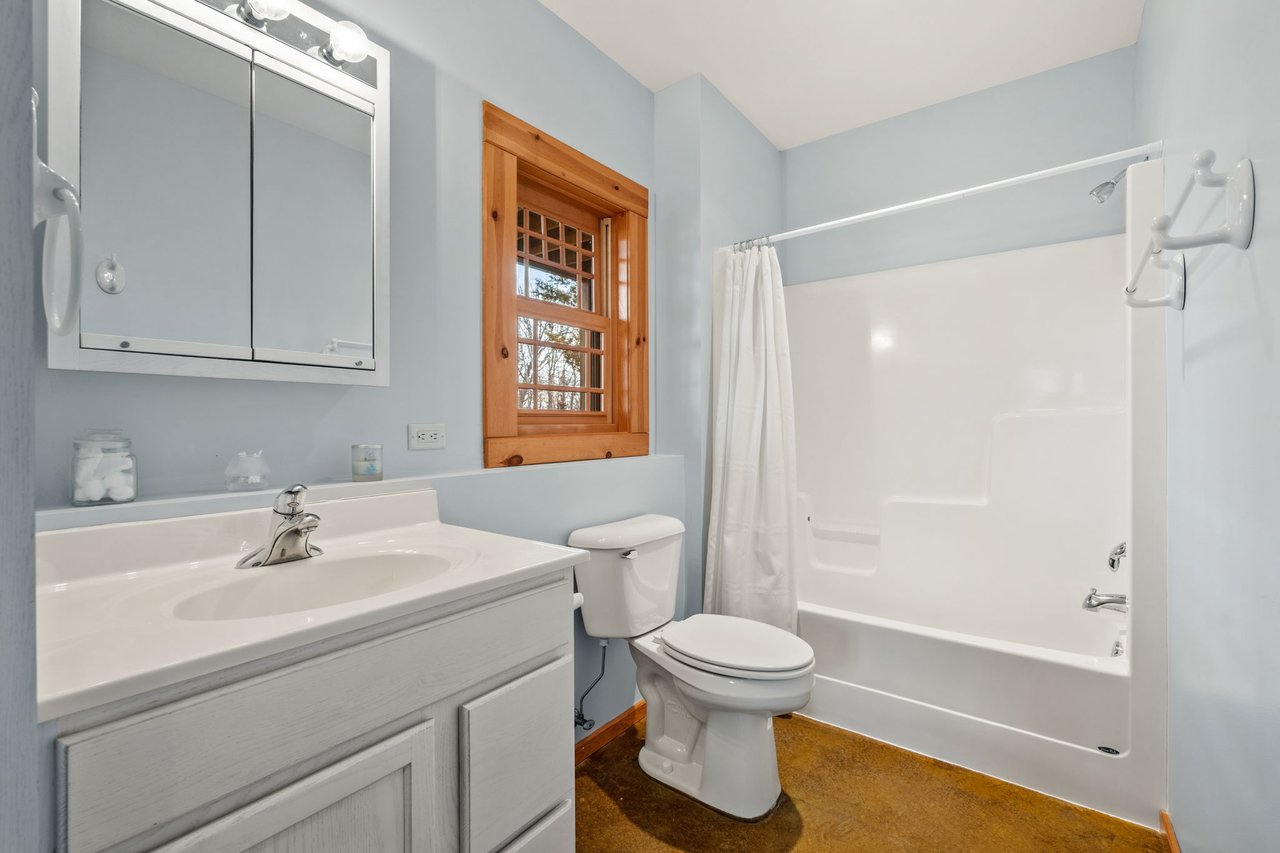 2427 Beede Lake Trail
