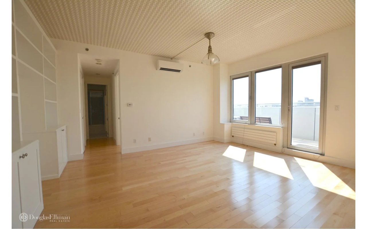 10-50 Jackson Avenue Unit: 8C