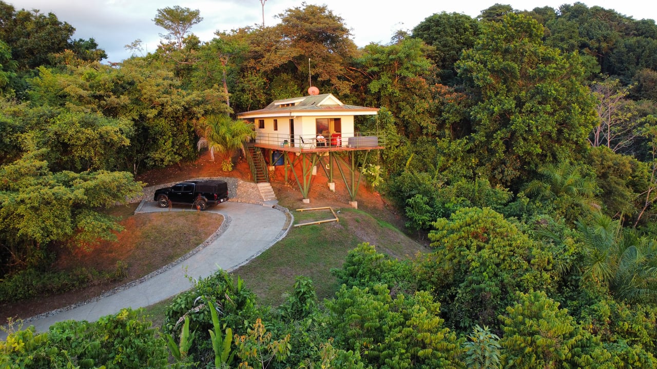 Villa Vista Hermosa | Nature refuge near Manuel Antonio National Park