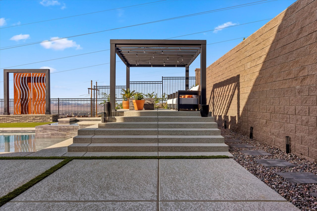 258 Shaded Canyon Drive
