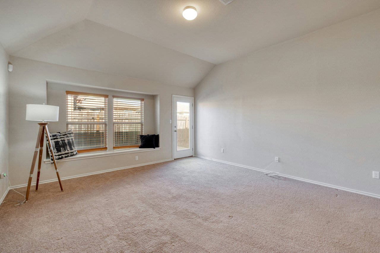 Rare Cul-de-Sac Gem in Manor – With No Neighbor on One Side and Access to HOA-owned Greenspace Right Outside Your Doorstep!