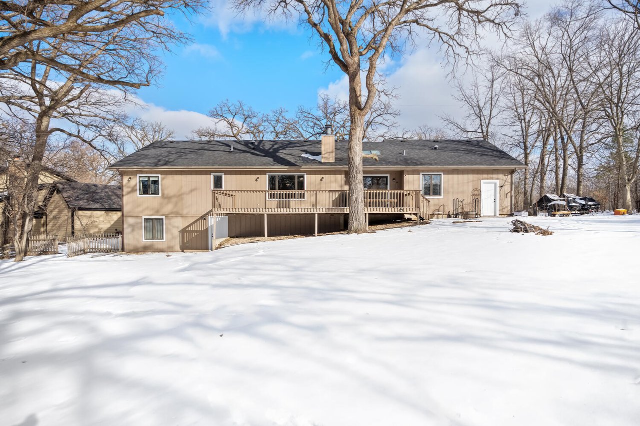 3N010 Woodview Dr West Chicago Sold at $290 Per Square Foot