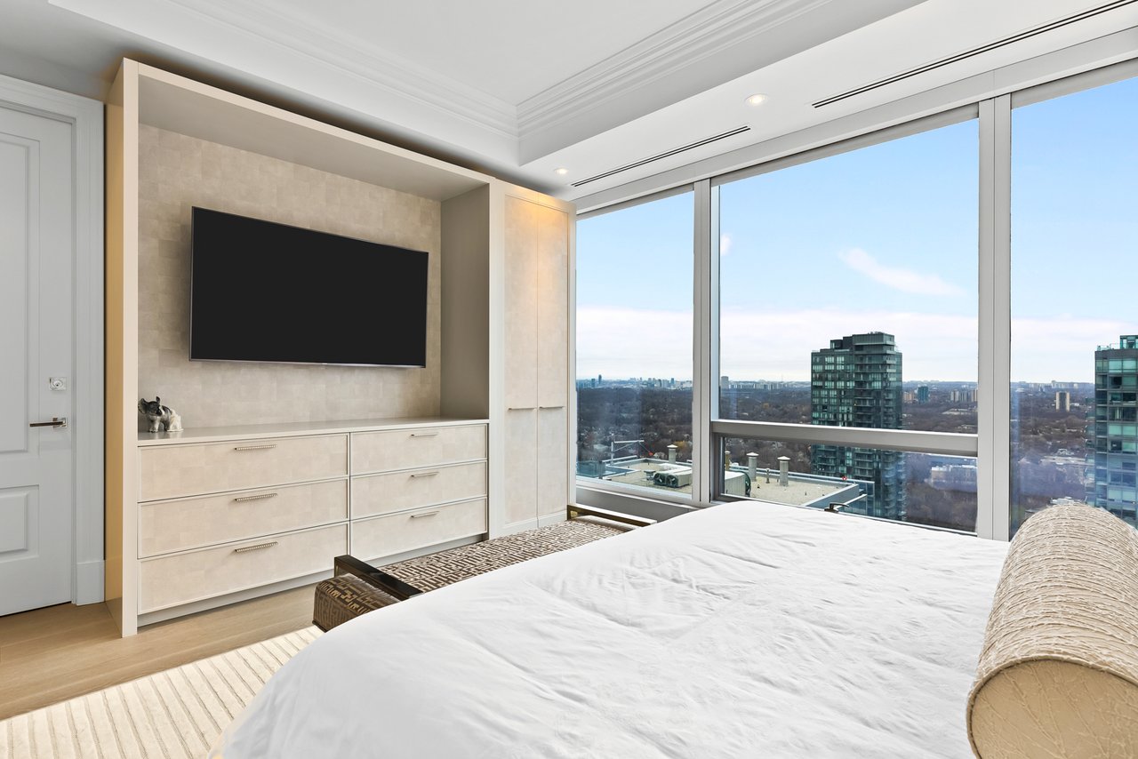 Four Seasons Private Residences