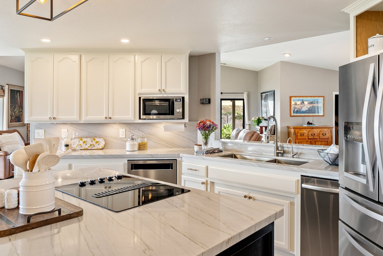 Soak in the View - Dive into Luxury