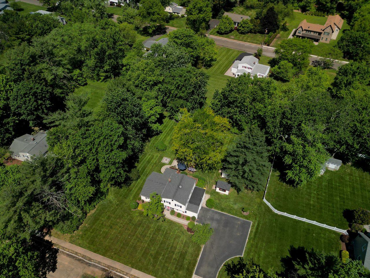 9 Lexington Rd