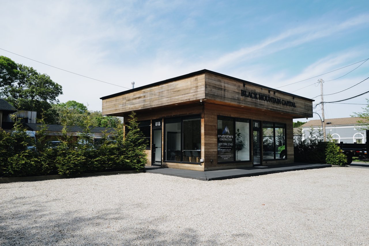 81 Montauk Hwy