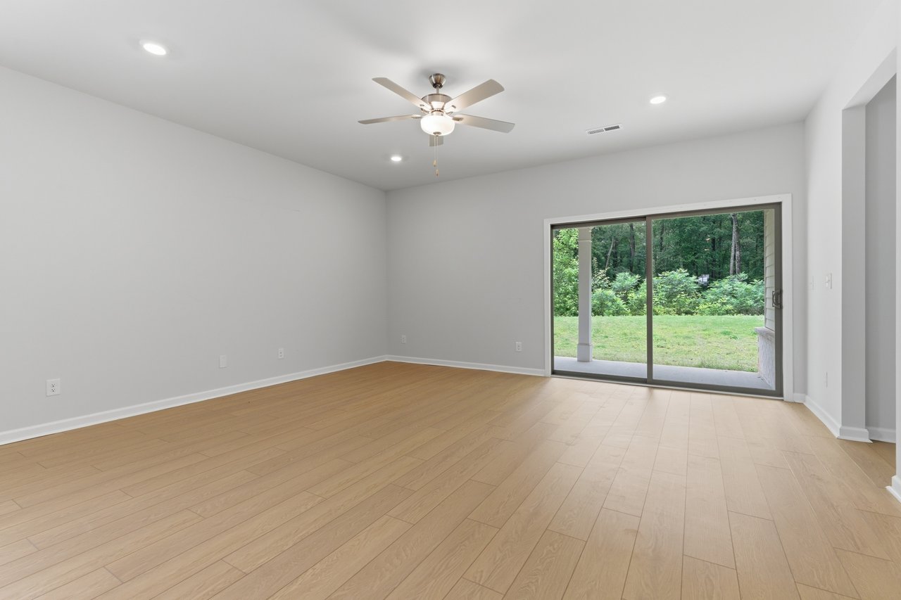 Stylish 4BR Home Near Athens & Madison