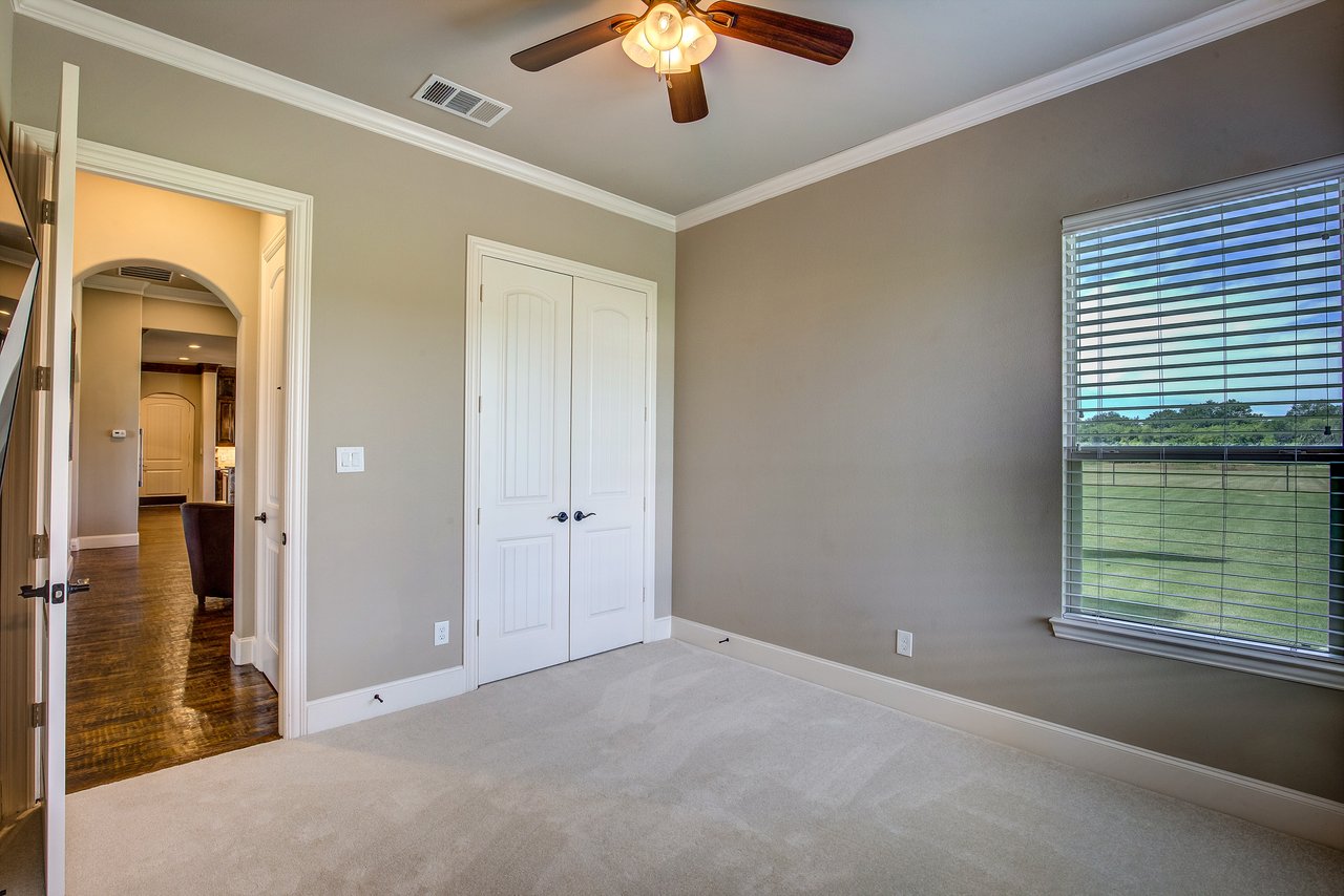 552 Horseshoe Bend