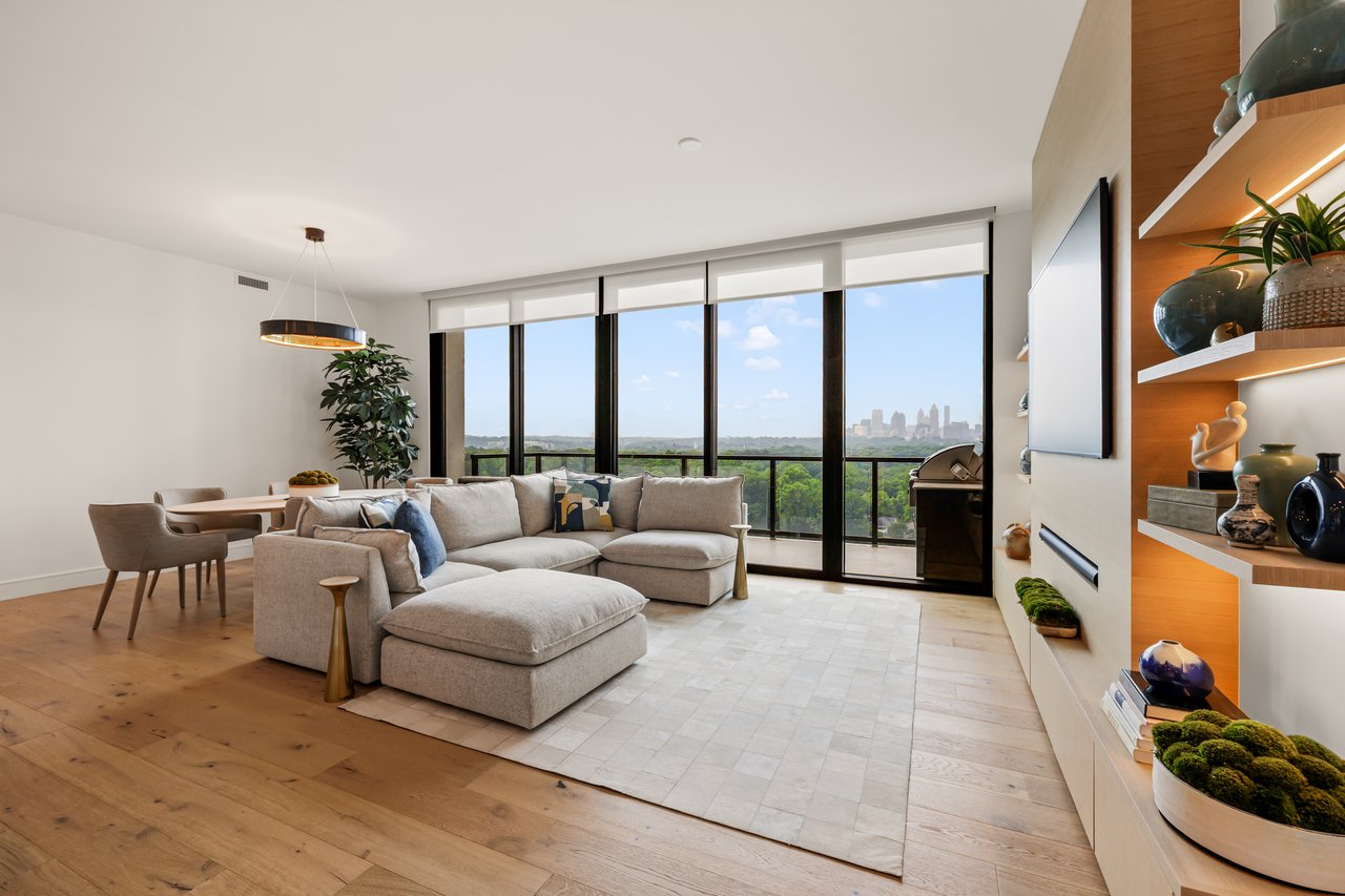2425 Peachtree Road NE Unit 1406