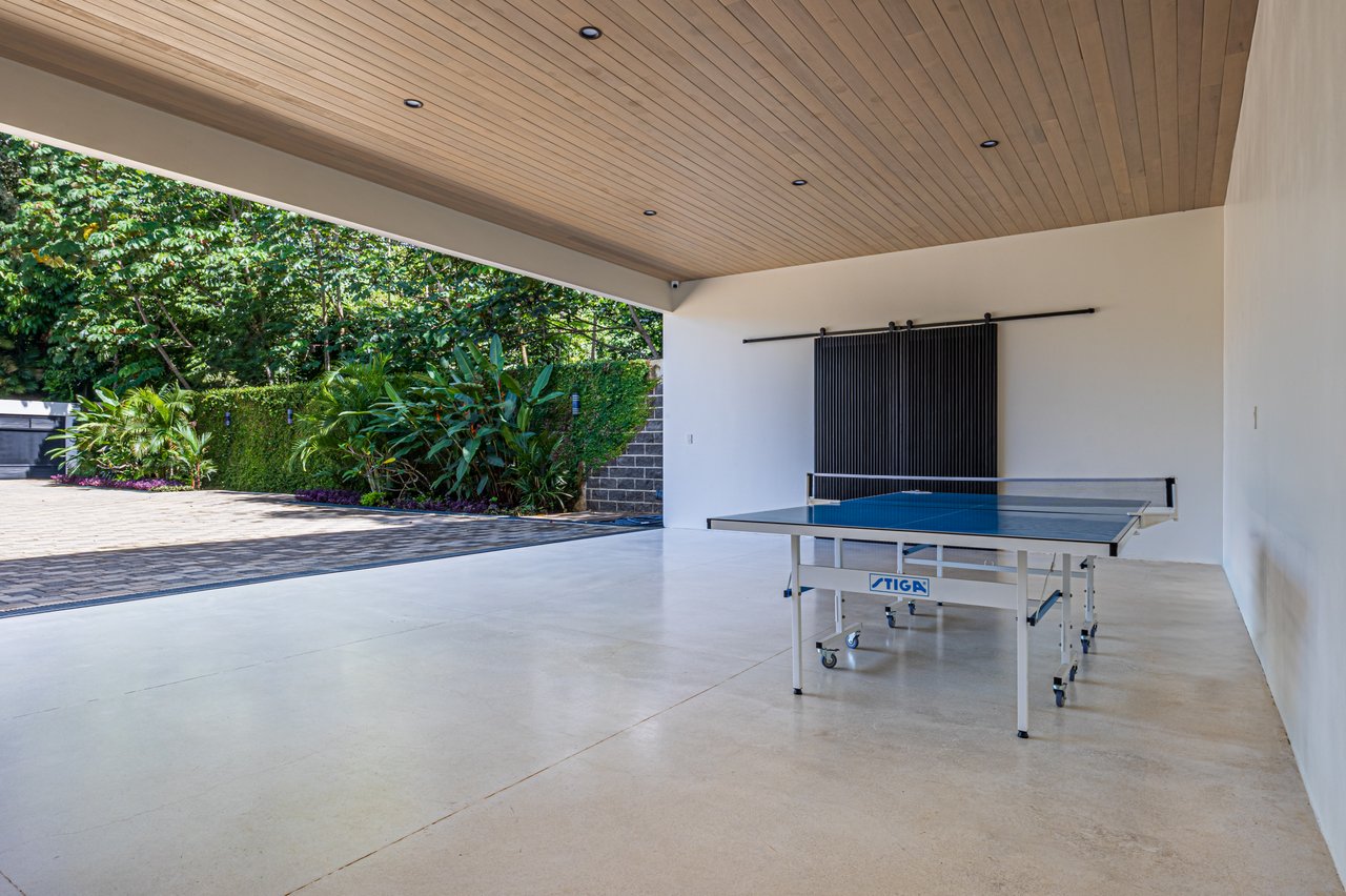 Luxury Estate in Escaleras - Incredible Ocean Views 5.5 Acres