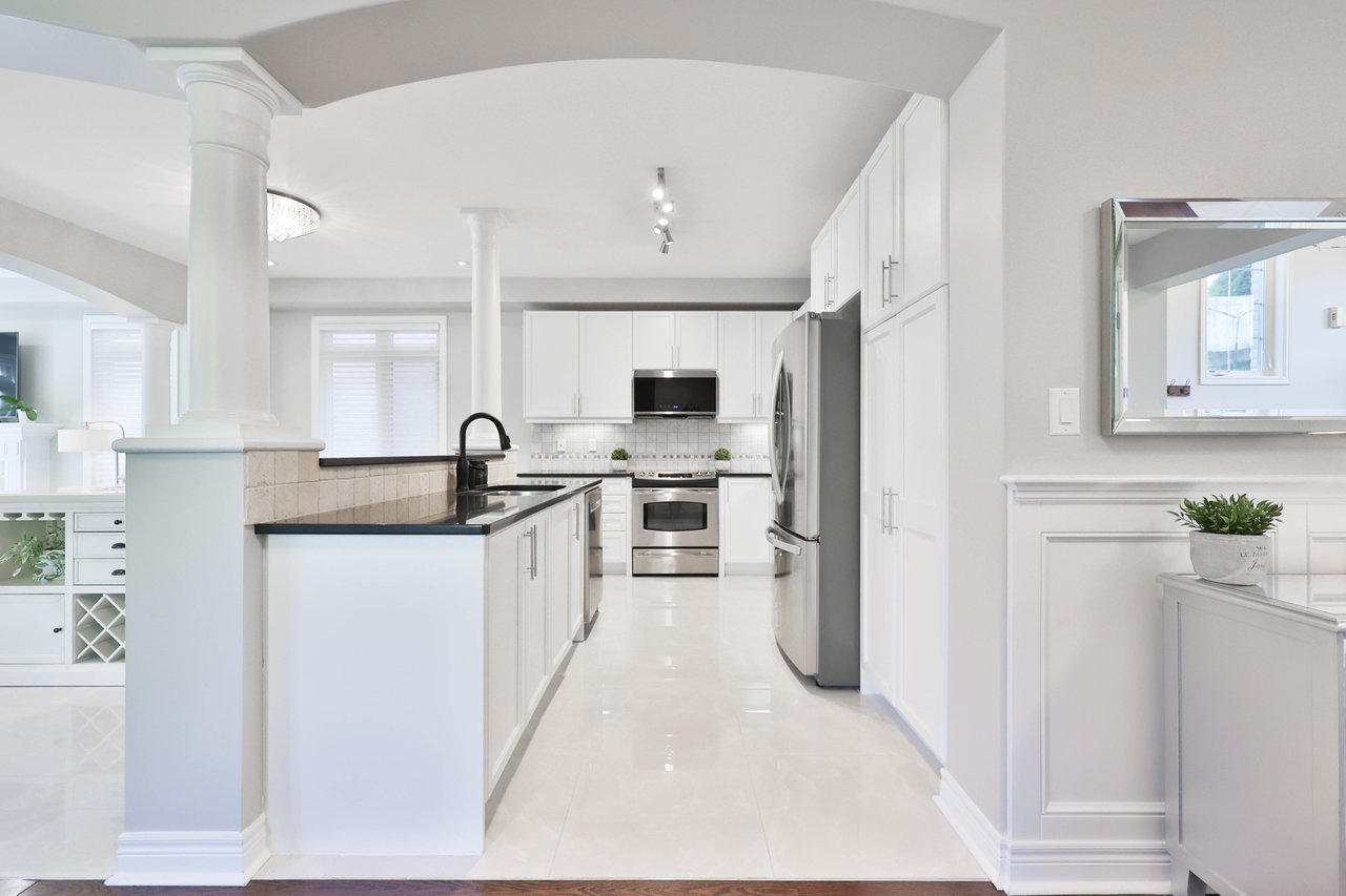 3262 Skipton Lane, Oakville