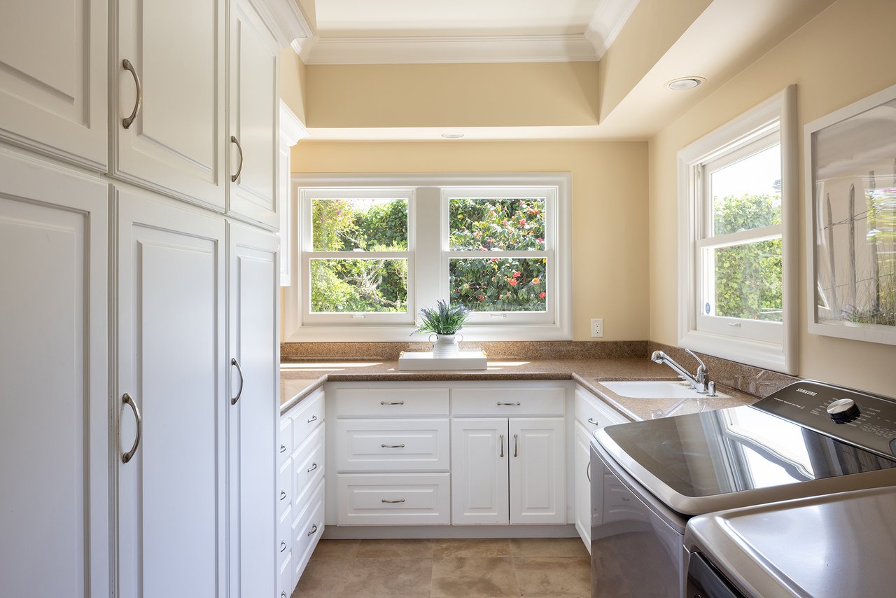 Pacific Grove Estate on Ocean View