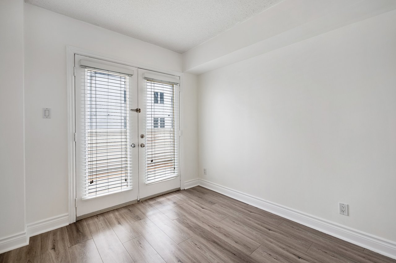 12 Sudbury St #802