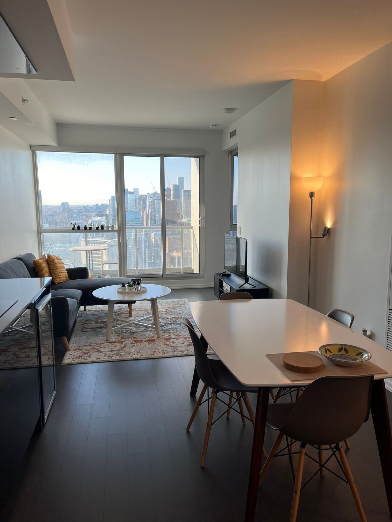 70 Temperance Street Unit: 4517