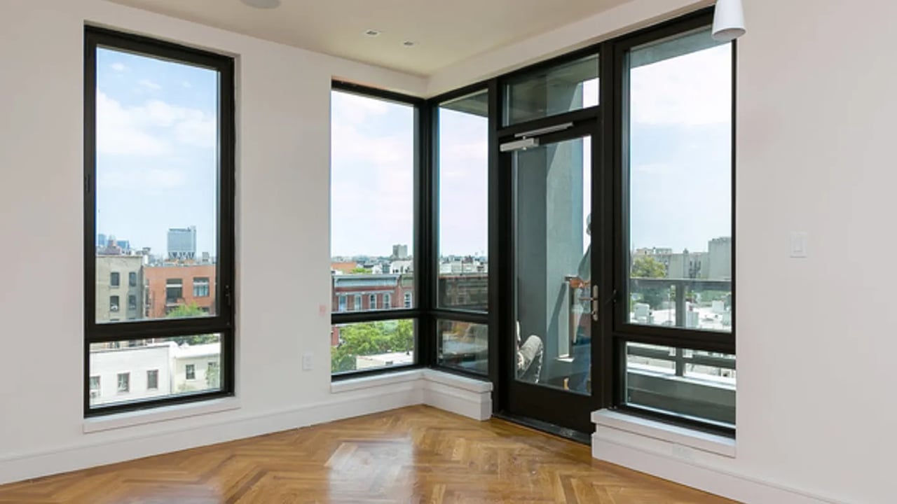 321 Wythe Avenue 1201