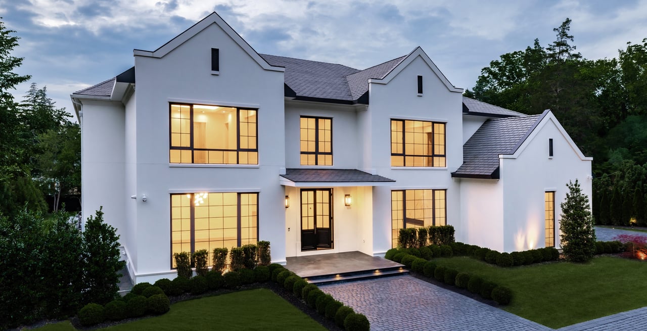 1102 Chain Bridge Road