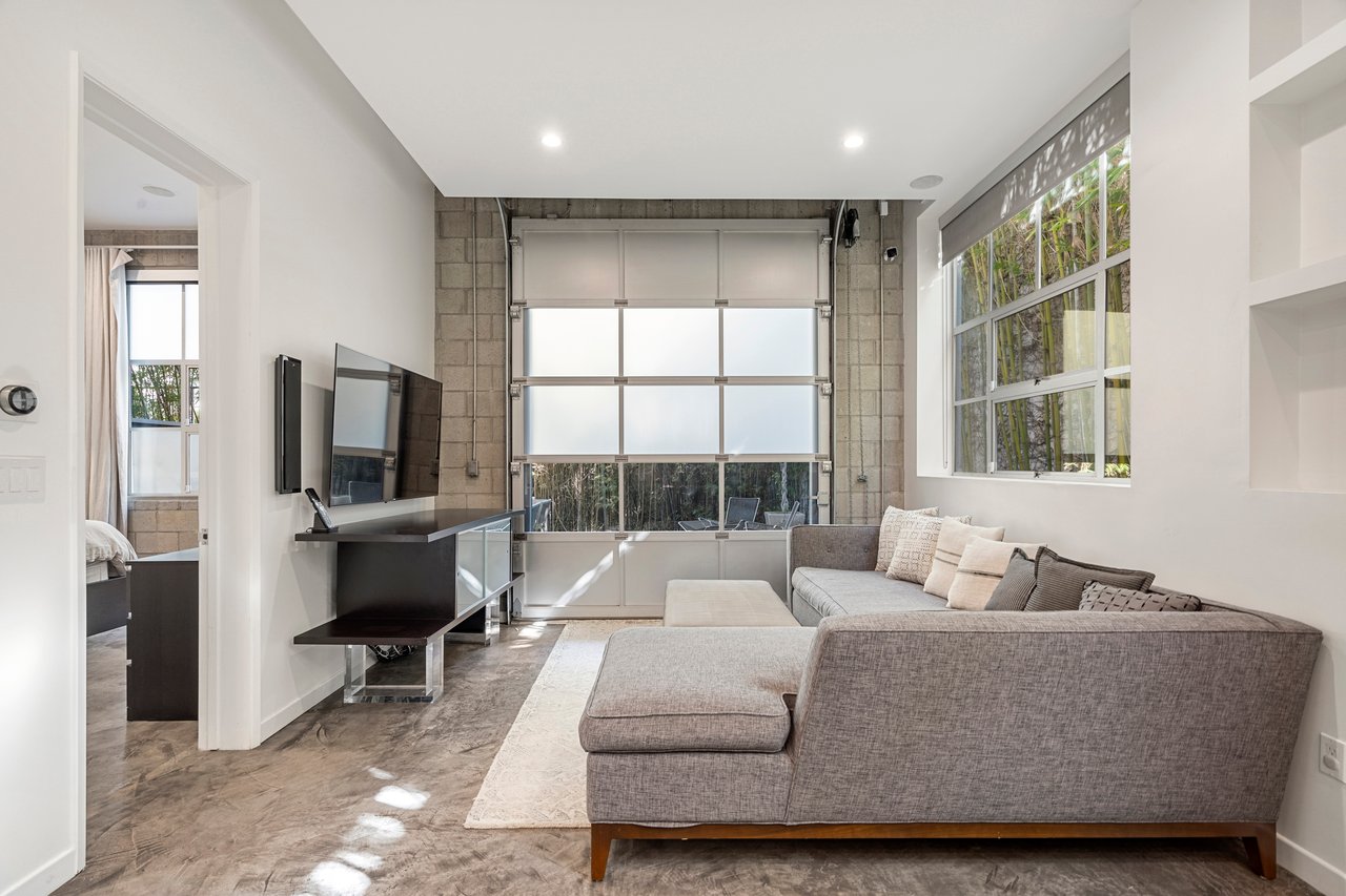 710 N Orlando Ave Unit: 104, West Hollywood
