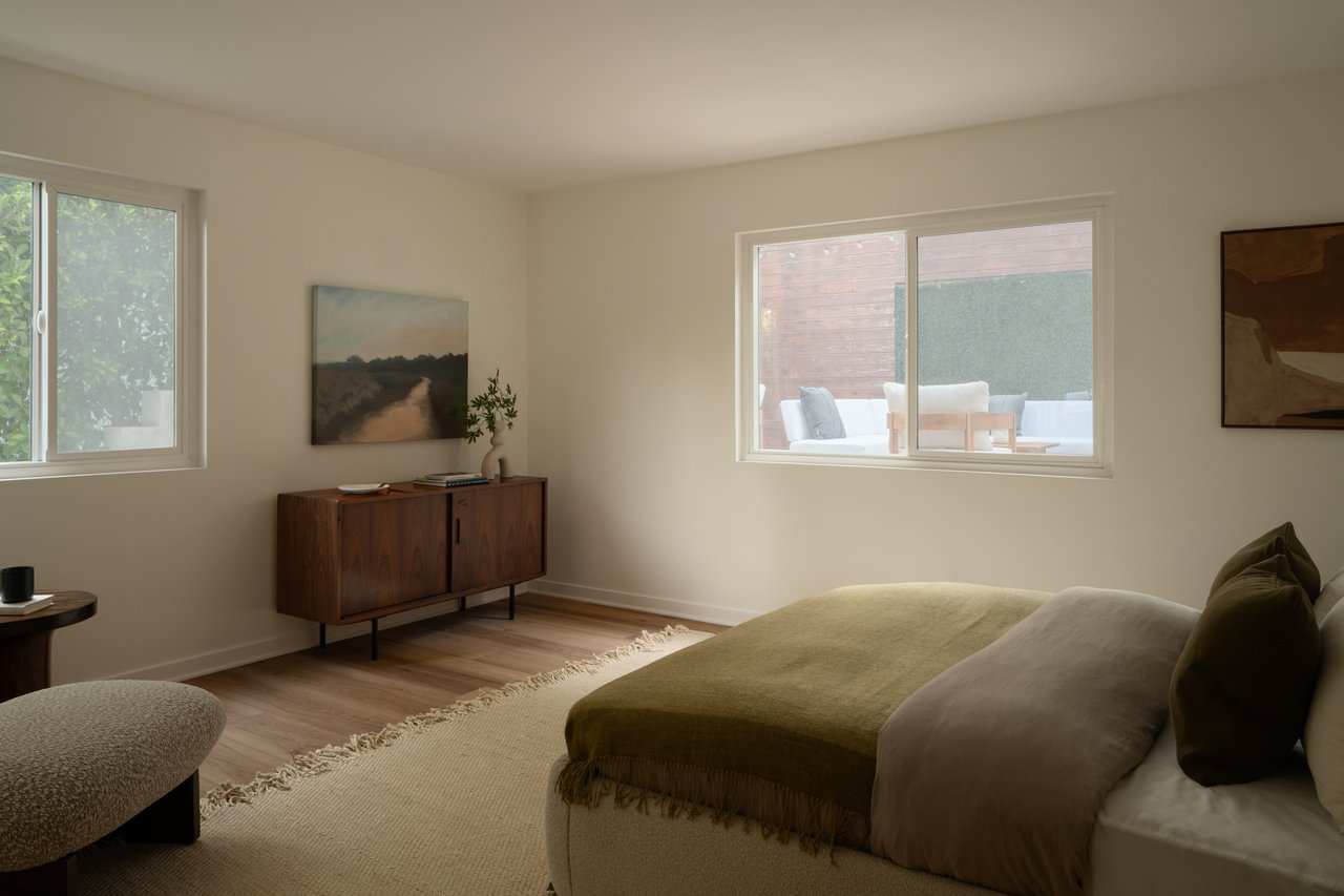 3763 Prestwick Dr, los feliz