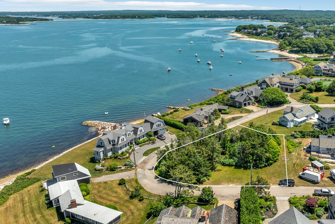 Build Your Custom Home on Nyes Neck
