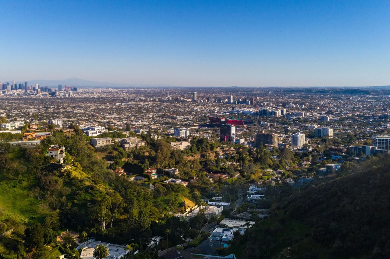 1883 Rising Glen Rd, Sunset Strip