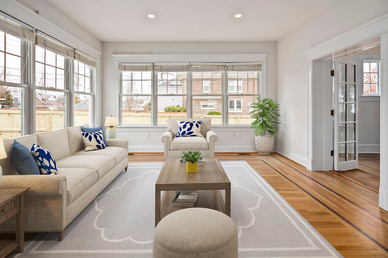 1501 Hamilton St NW