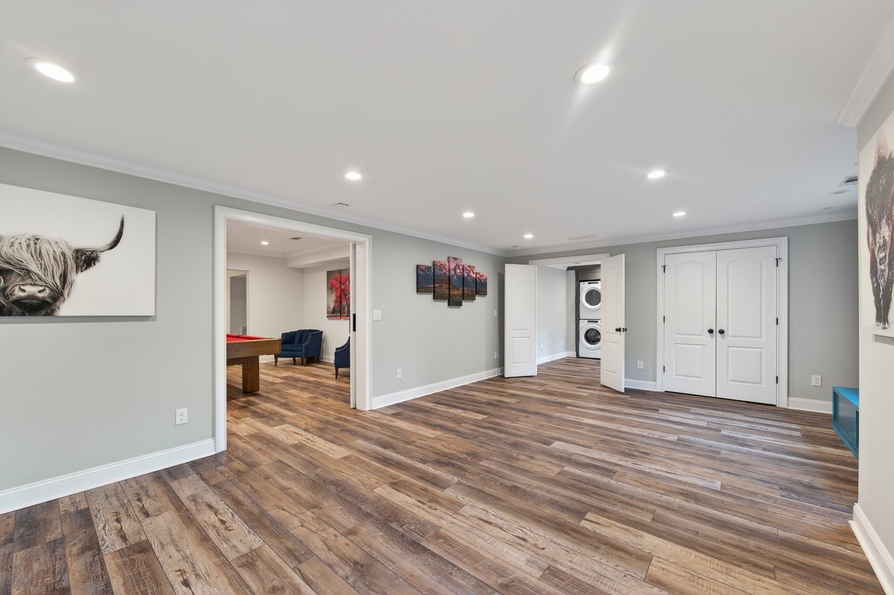 16555 Quayside Drive