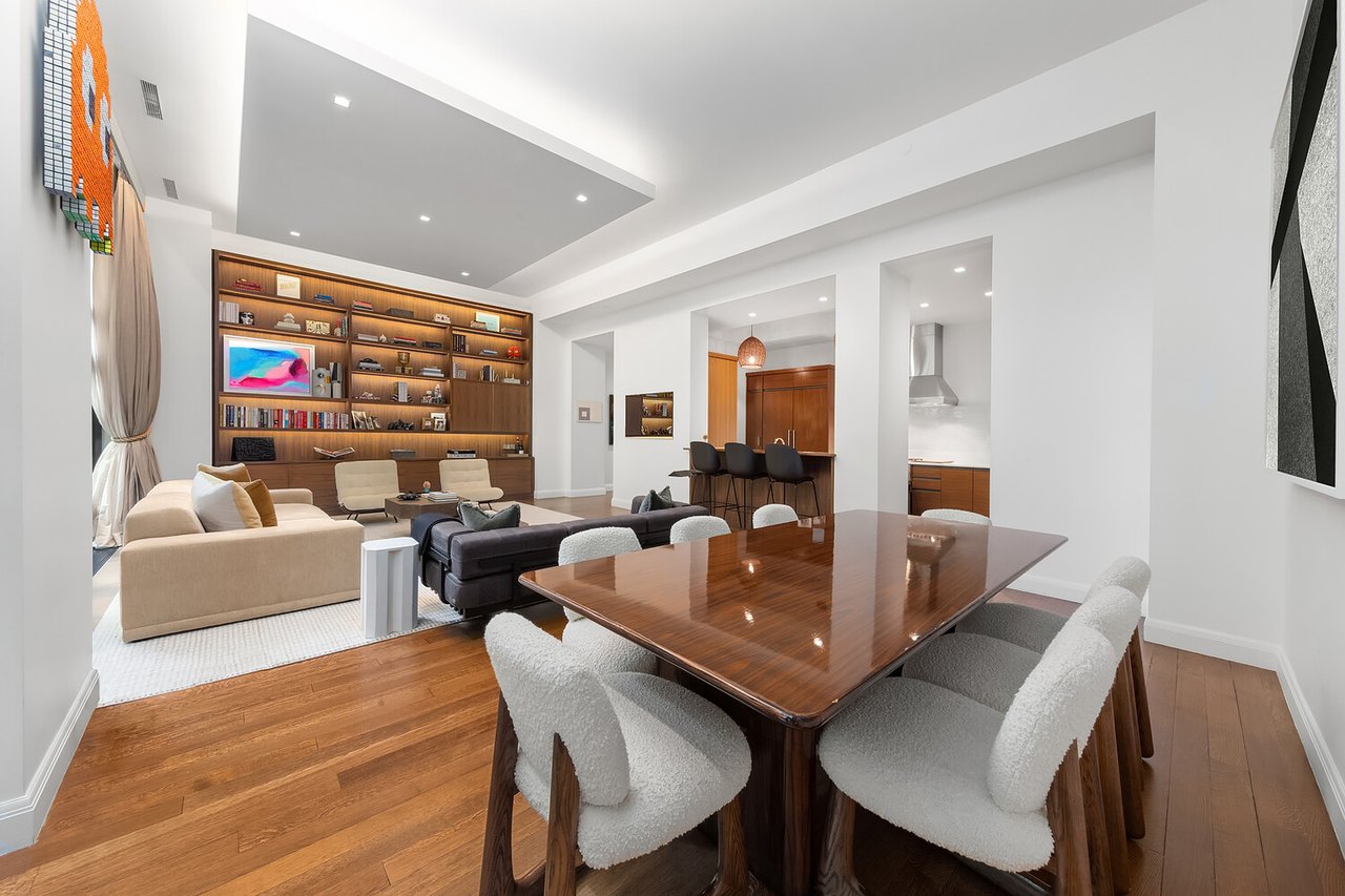 150 CHARLES Street M2