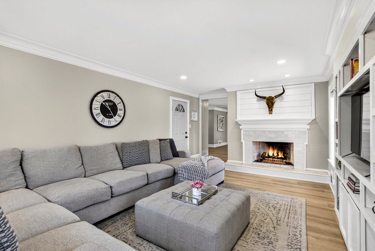 1840 Timothy Drive NE