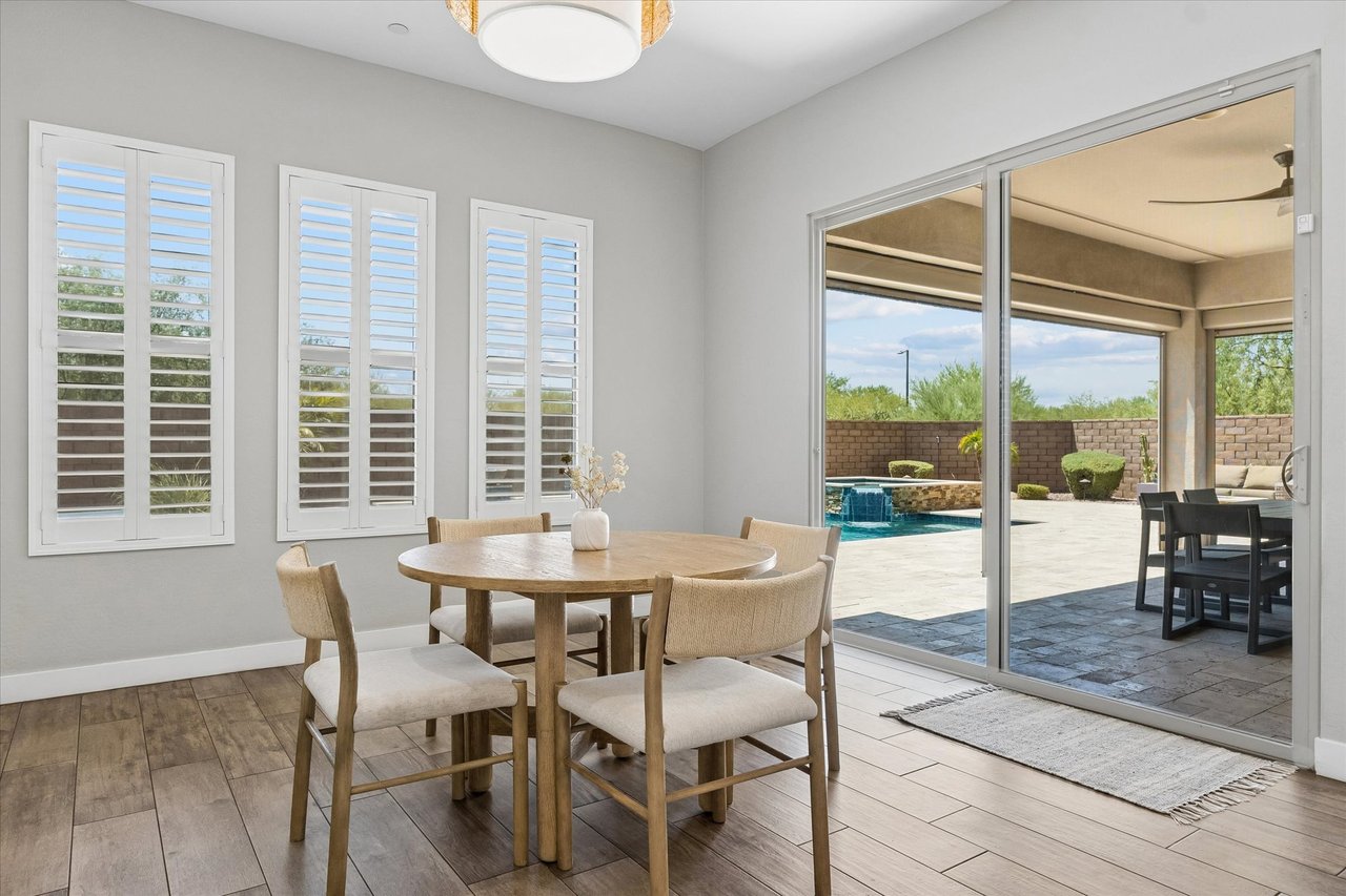 2905 E LOS GATOS DR, Phoenix, AZ 85050