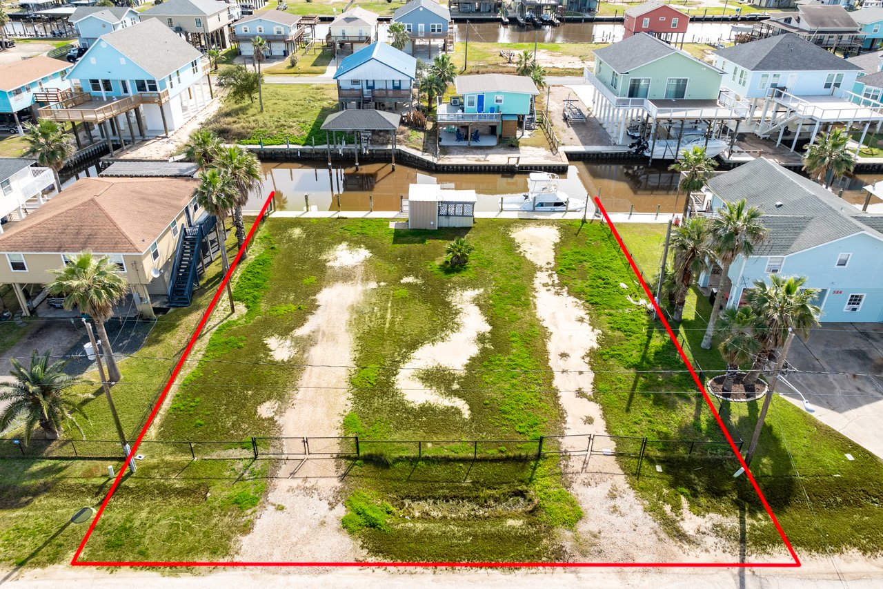 Canal Front Lot in Surfside Beach Texas, with Gulf Access.