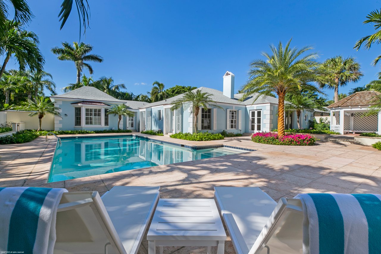 84 Gomez Rd