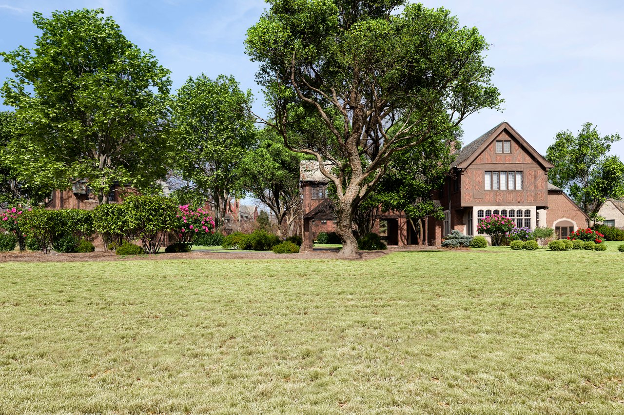 Beverly House on A Hill