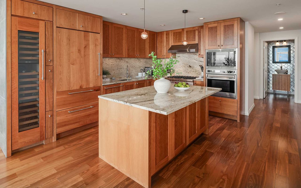 The Vibrant Downtown Lifestyle Awaits at Bellevue Towers