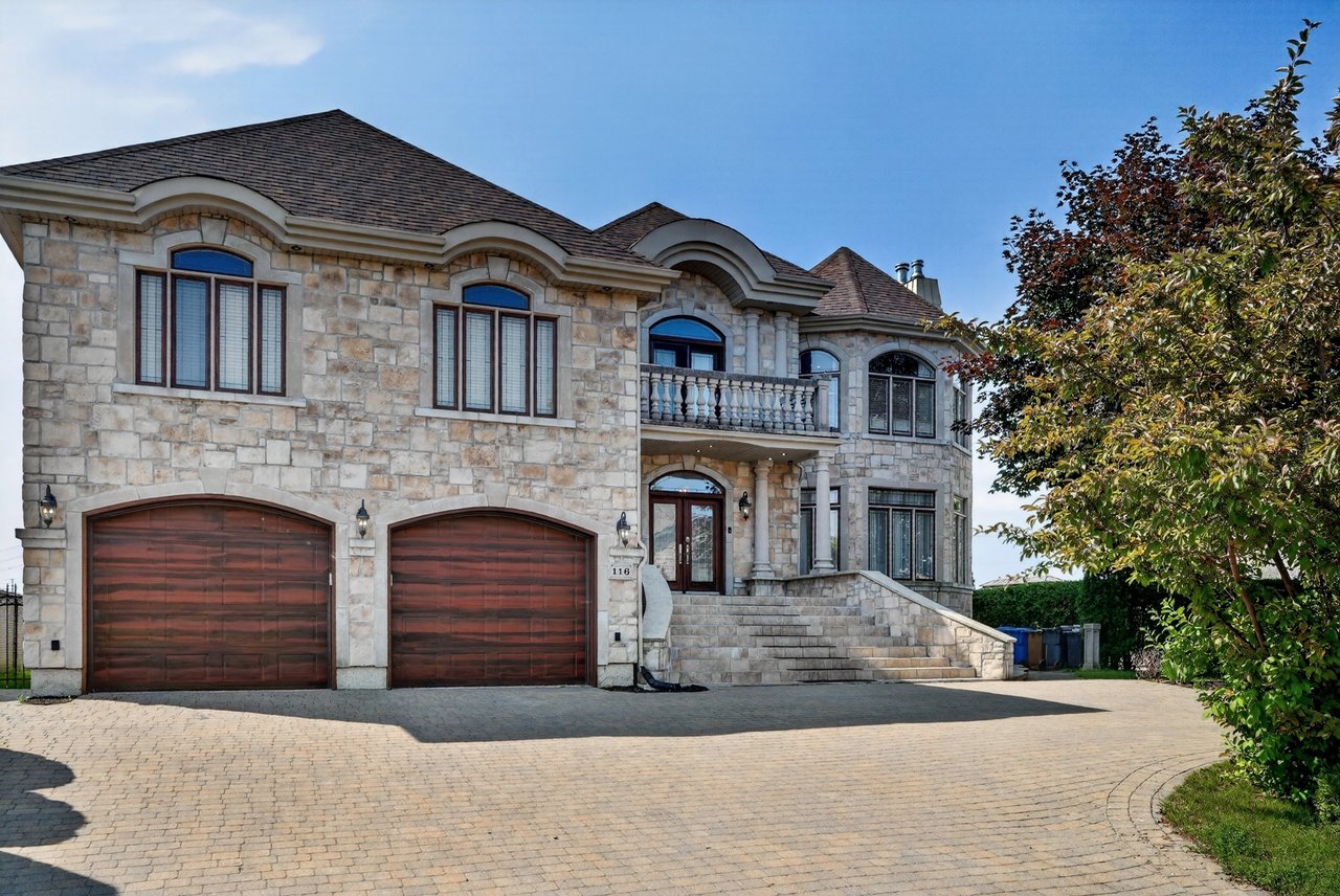 Maison de luxe à Terrebonne