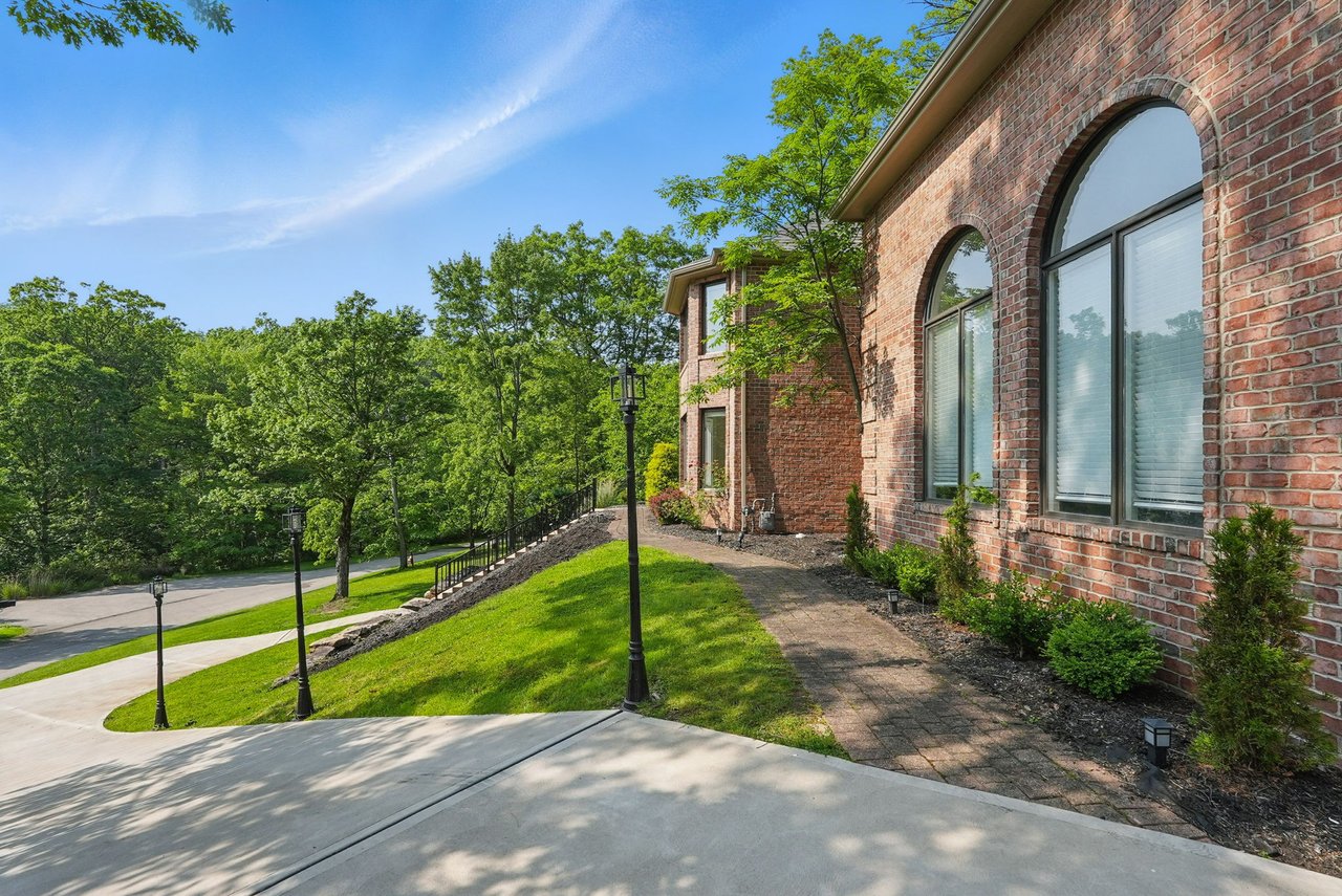 559 Normandy Ct