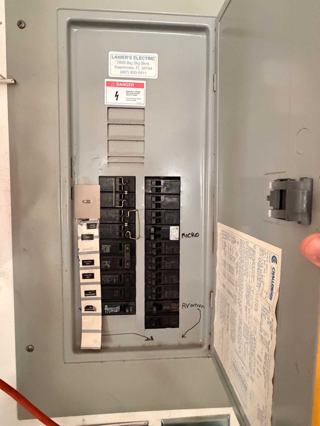 Narcoossee Corridor Renovation Opportunity 