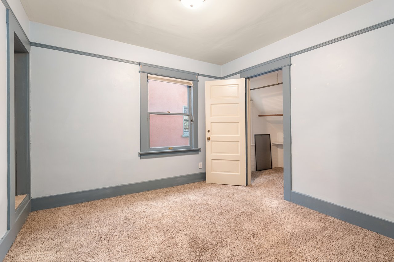 160 Wadsworth Ave, Santa Monica