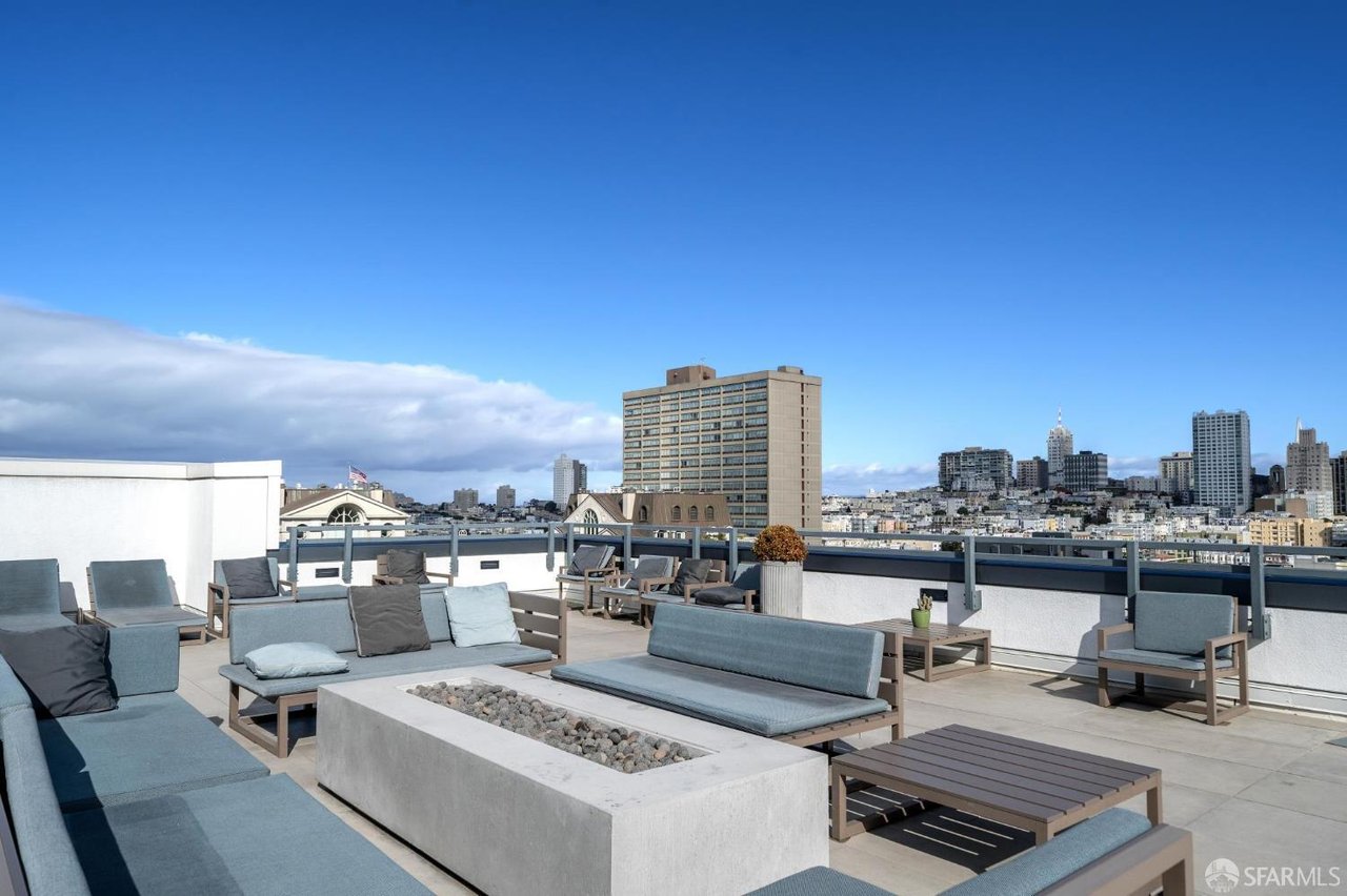 1450 Franklin Street # 902