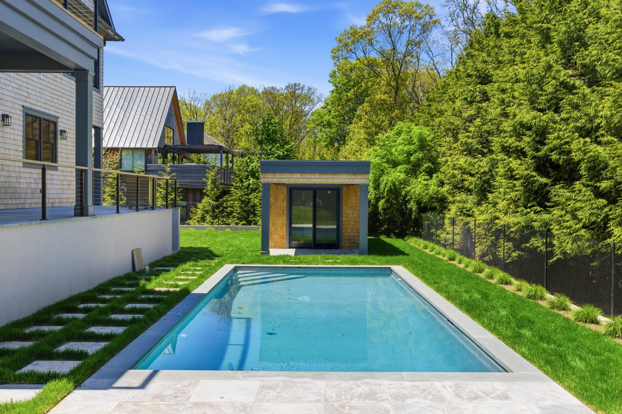 11 Gull Rock Sag Harbor, New York