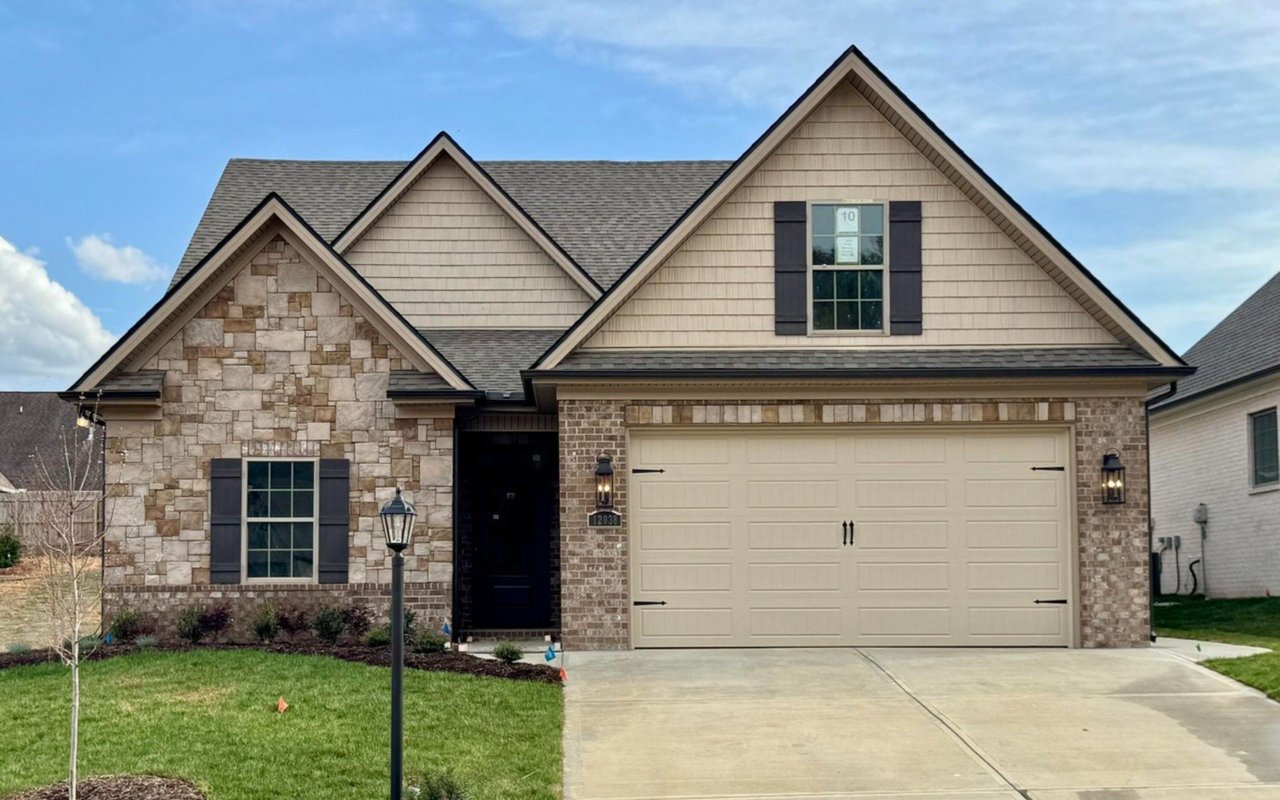 12038 Avery Manor Ln