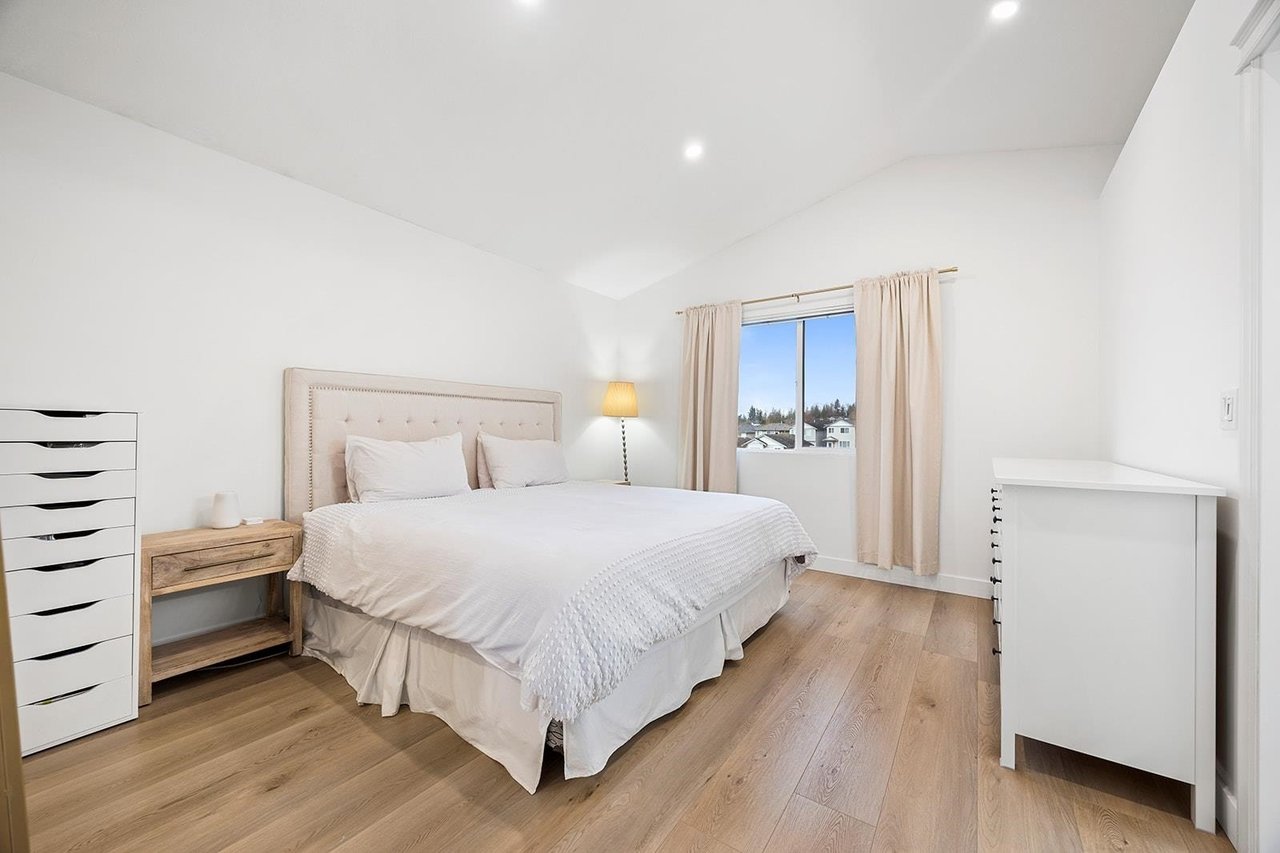 24395 102 Ave