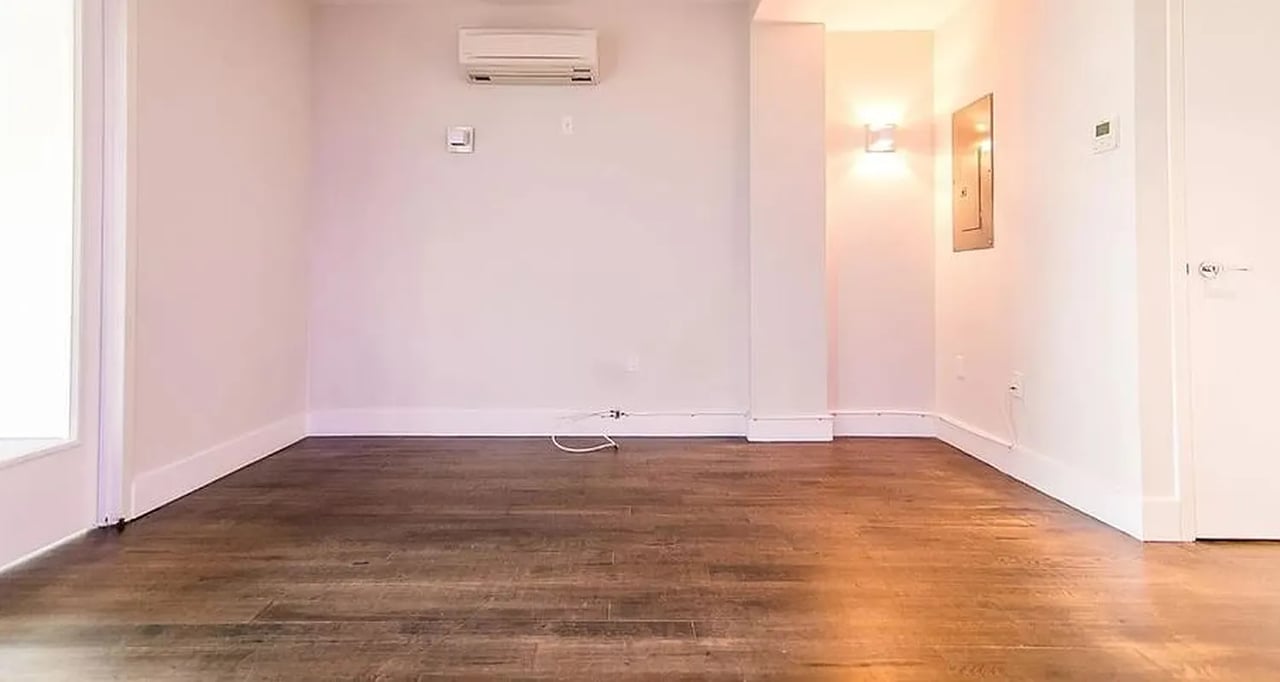 141 Meserole Street 2B