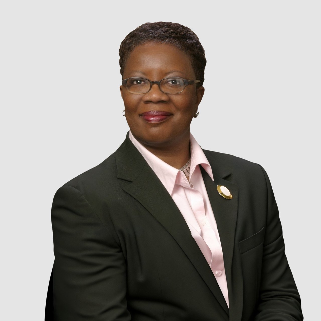 Yolanda Fuller Newport News, VA Real Estate Agent Headshot