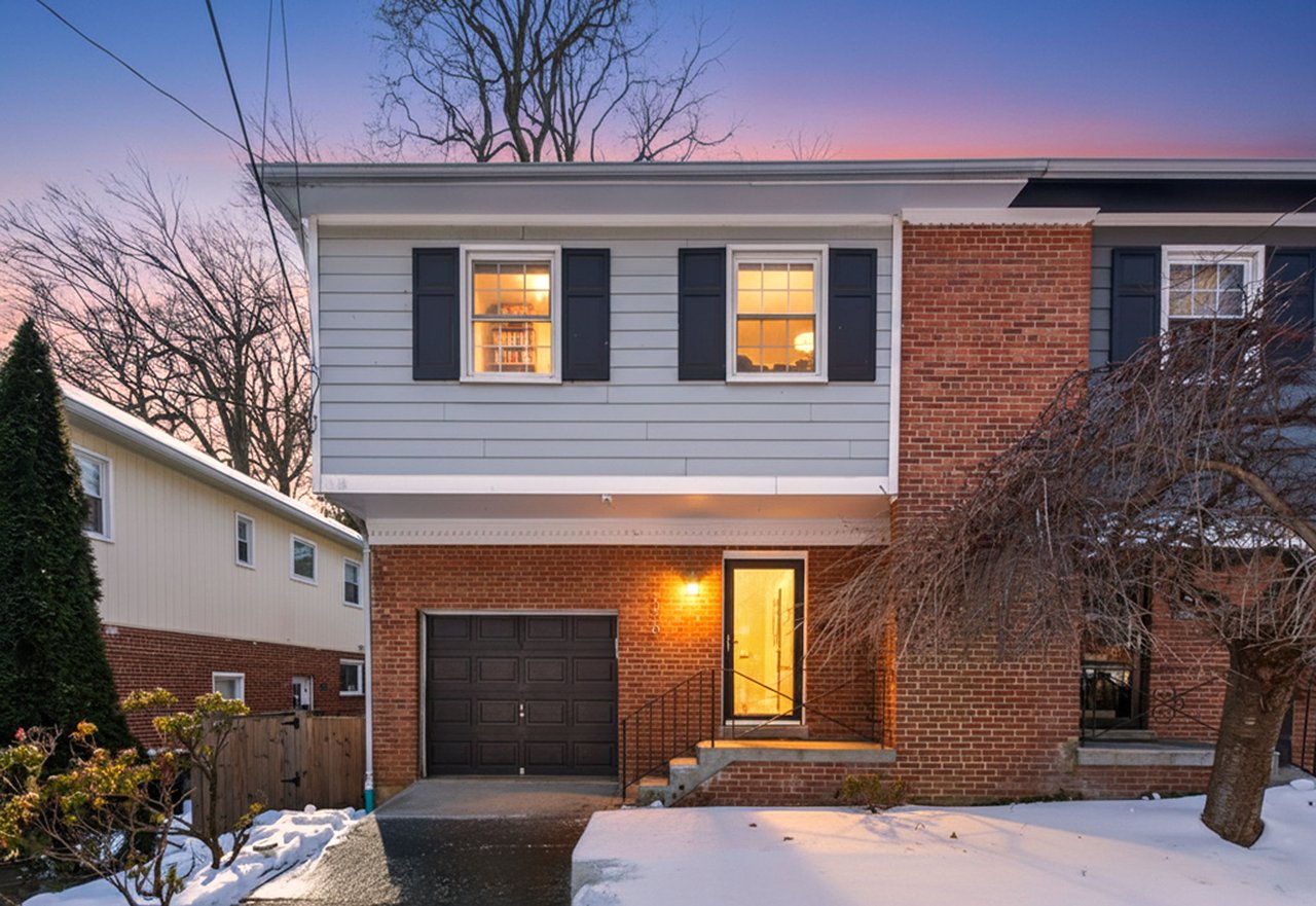 3646 Alton Pl NW - North Cleveland Park