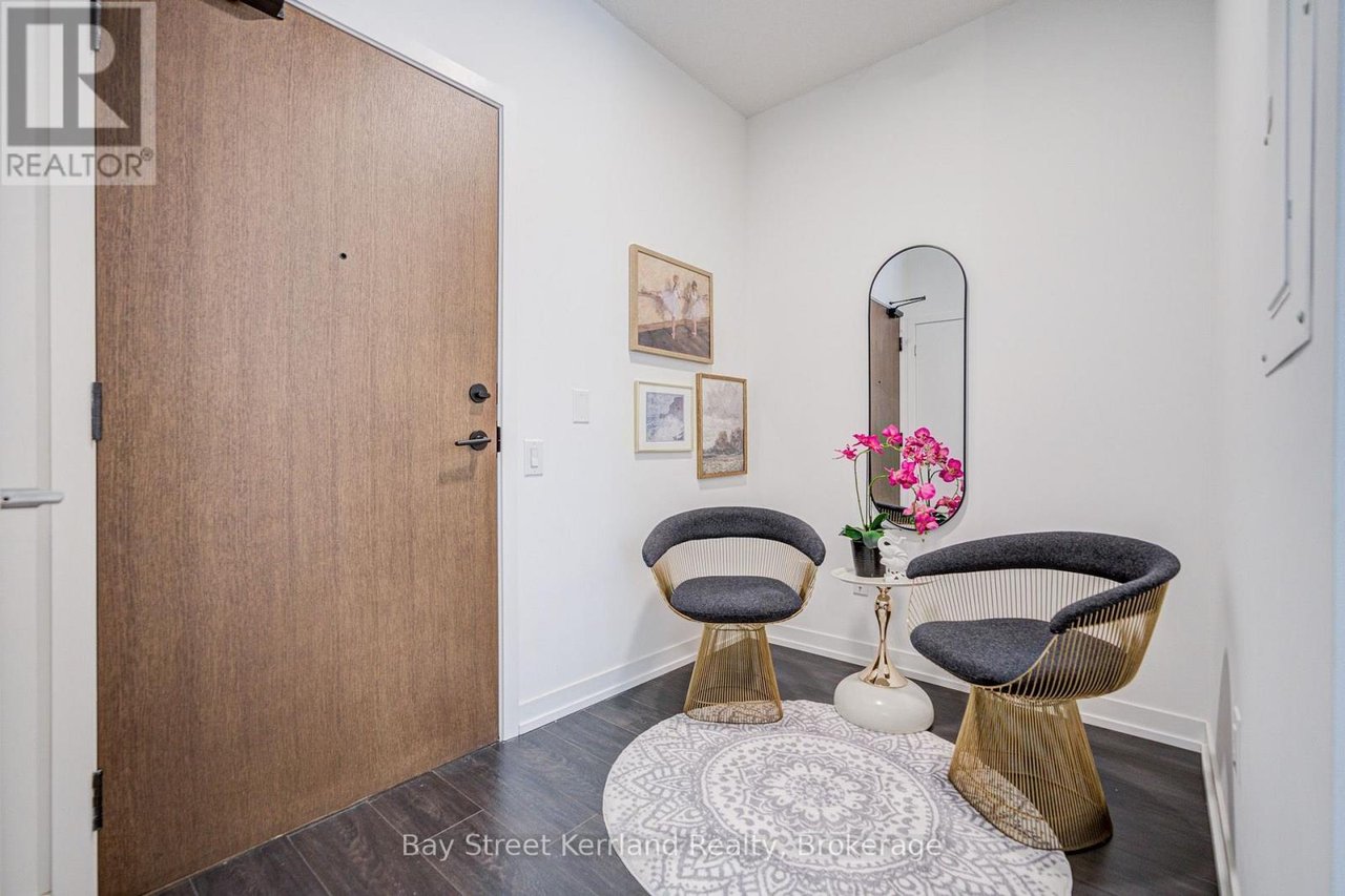 4065 Confederation Parkway #402