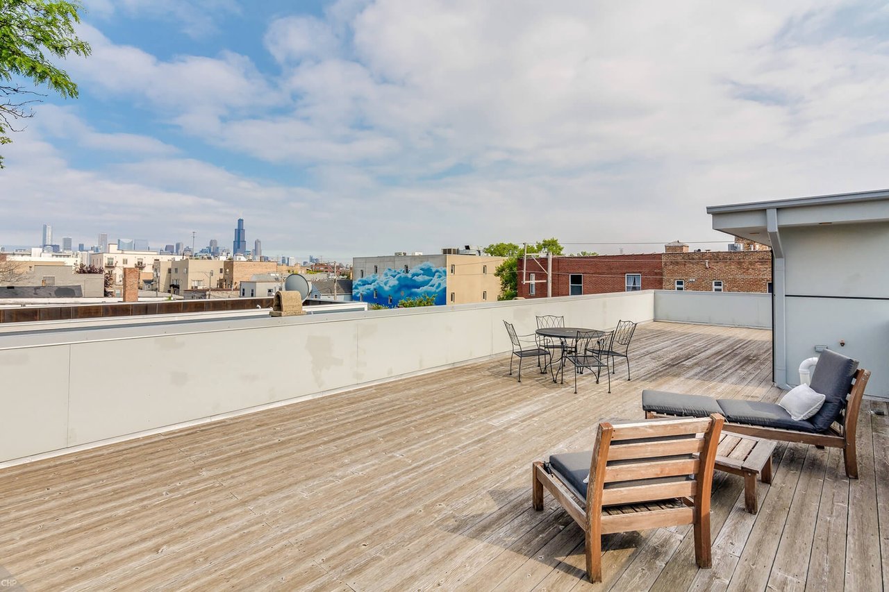 2107 West Race Ave | $1,050,000
